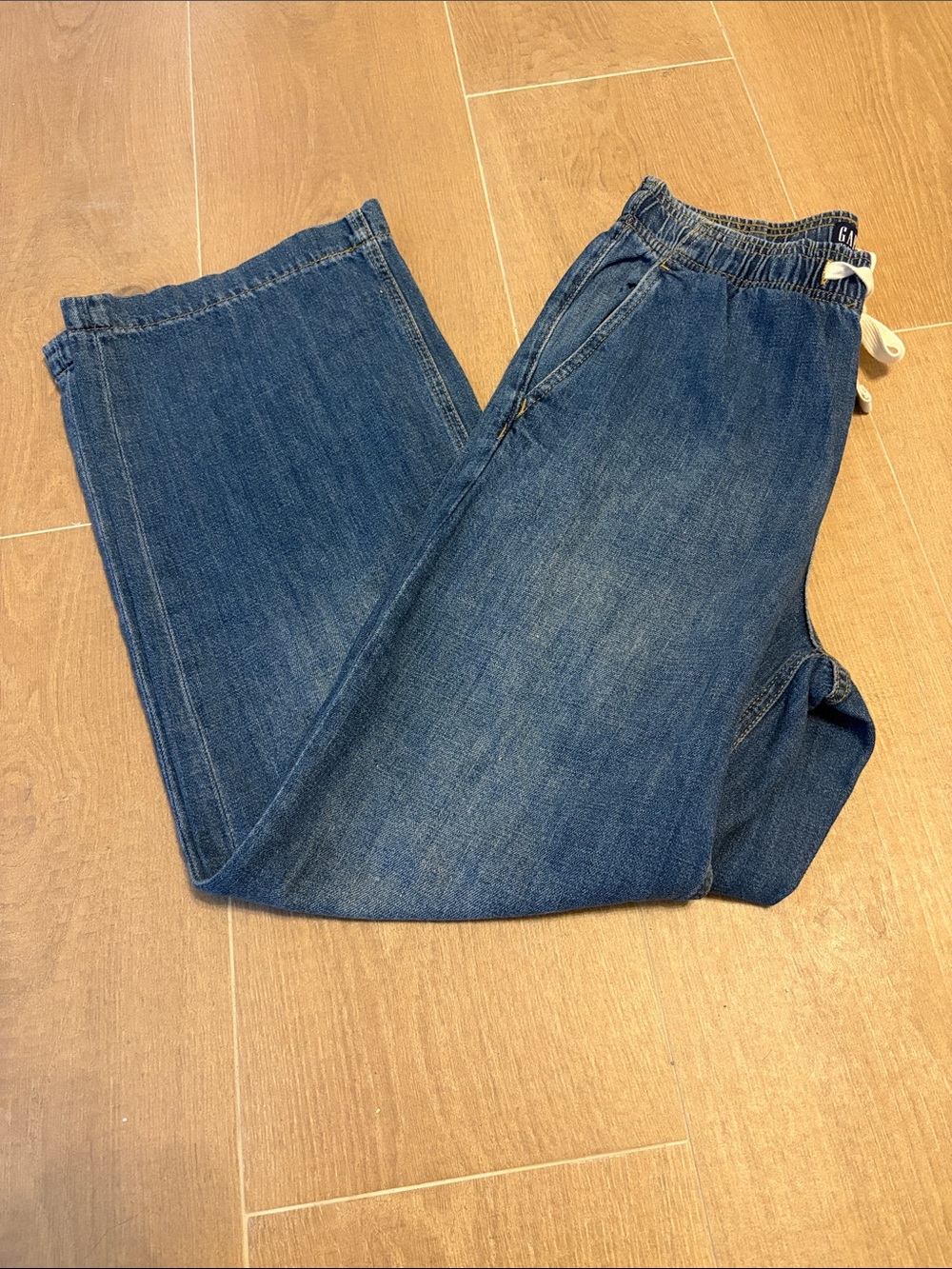 GAP Women's Relaxed Drawstring Jeans - Blue Denim